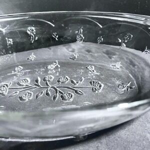Vintage Casserole‎ Dish Oval 2qt Anchor Hocking Savannah Embossed
